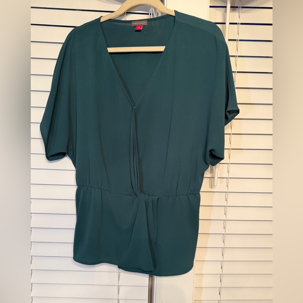 Vince Camuto Emerald Teal Short Sleeve Blouse
